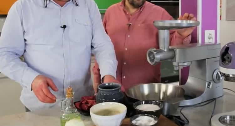За готвене таралежи с кайма с ориз. гответе кайма
