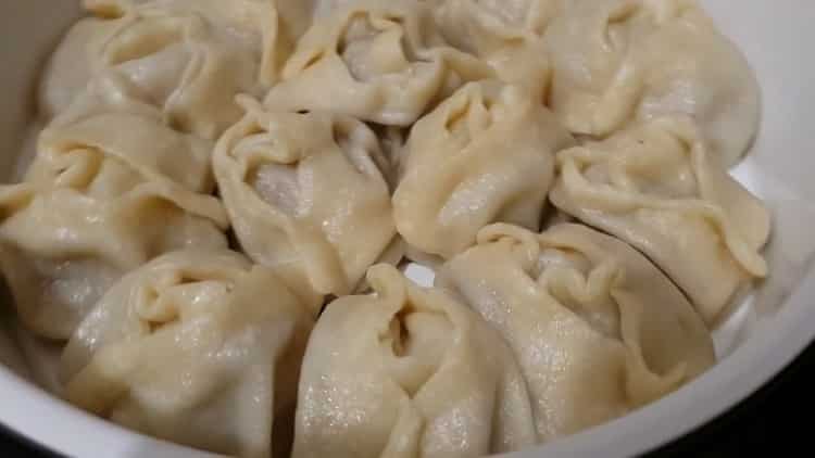 Манти в бавна готварска печка за двойка - бърза, лесна и много вкусна рецепта