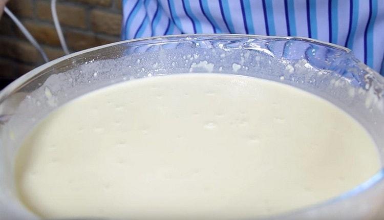 Остава само да изпечем нашите вкусни палачинки.
