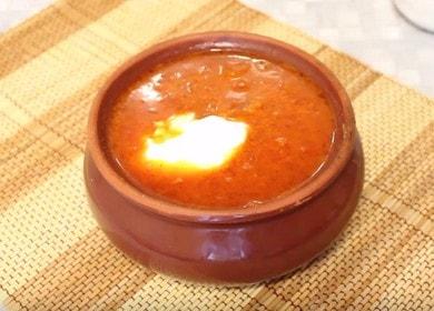 Готвене на вкусен борш с боб по стъпка по стъпка рецепта със снимка.