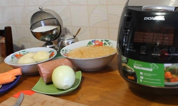 Първо трябва да се накисне грахът.