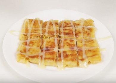 Готвене на вкусни палачинки с банан: три рецепти със стъпка по стъпка снимки.