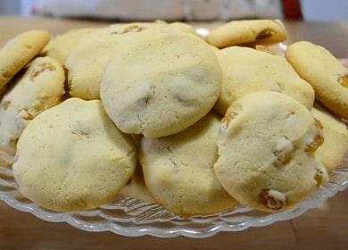 Готвене проста и вкусна рецепта на основата на стафиди със снимка.