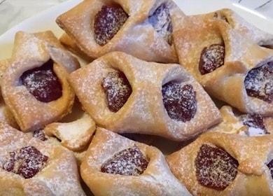 Готвене на вкусни бисквитки със сладко. Пликове според рецептата със снимка.