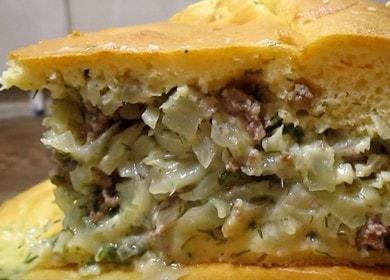 Вкусен и прост желиран пай със зеле и месо: готвим според рецептата със снимка.
