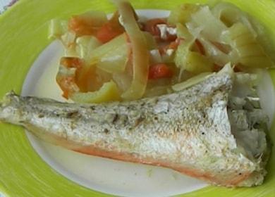 Вкусна треска във фурната: рецепта със стъпка по стъпка снимки.