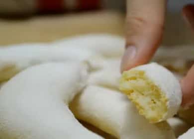 Бисквитки Банани от извара и заквасена сметана - нереално вкусни и се топят в устата ви