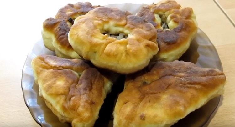 Това са белите в кефир в тиган, ние успяхме.