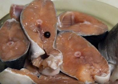 Всичко за това как да ухаем вкусно розова сьомга у дома.
