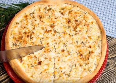 Киче с пилешко и сирене - отворен, вкусен френски сладкиш с пастет