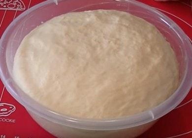 Приготвяме вкусно и великолепно тесто с мая за белтъци по стъпка по стъпка рецепта със снимка.
