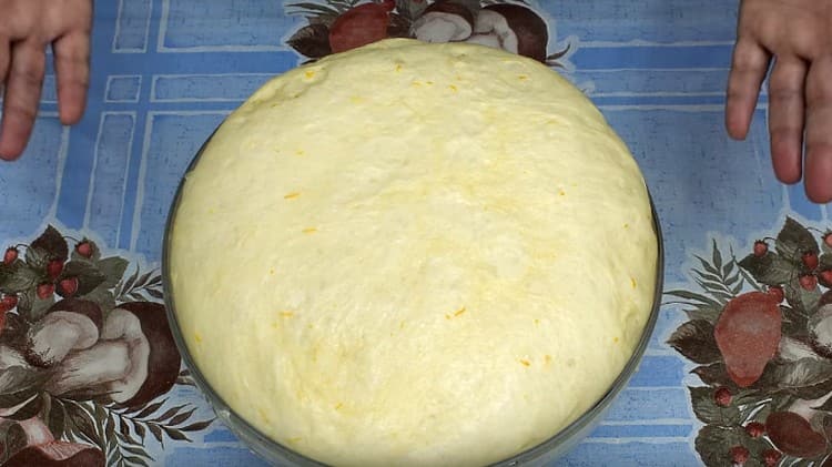 Великолепният и ароматен сладкиш за кифлички е готов.