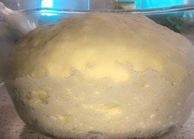 Тесто с мая за качапури в мляко и масло