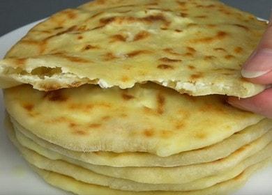 Готвим бързо и много вкусно качапури със сирене по стъпка по стъпка рецепта със снимка.