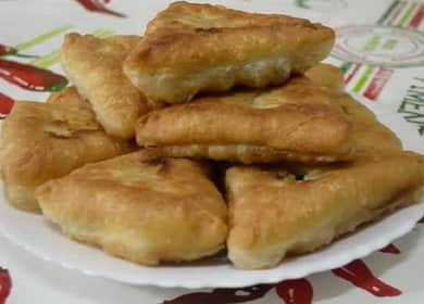 Пържен беляш с месо в тиган - много вкусен