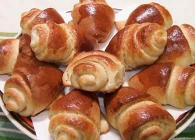кифлички със захар готови