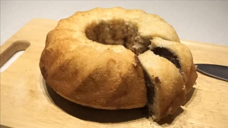 Бърз и вкусен кекс без яйца