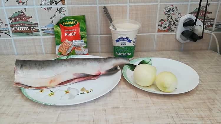 За да приготвите сметанов сос, пригответе съставките
