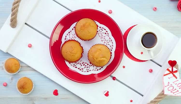 Вкусни домашни кифли с варено кондензирано мляко