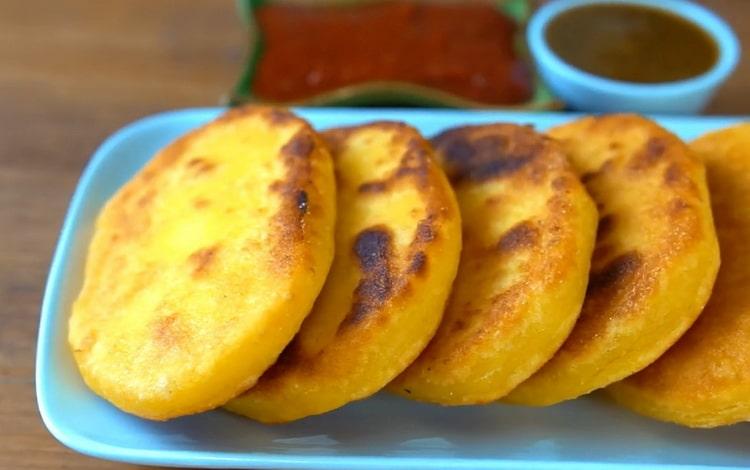 Как да се научим да готвим вкусни царевични тортили