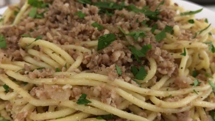 Класически тестени изделия по класическата рецепта със снимка