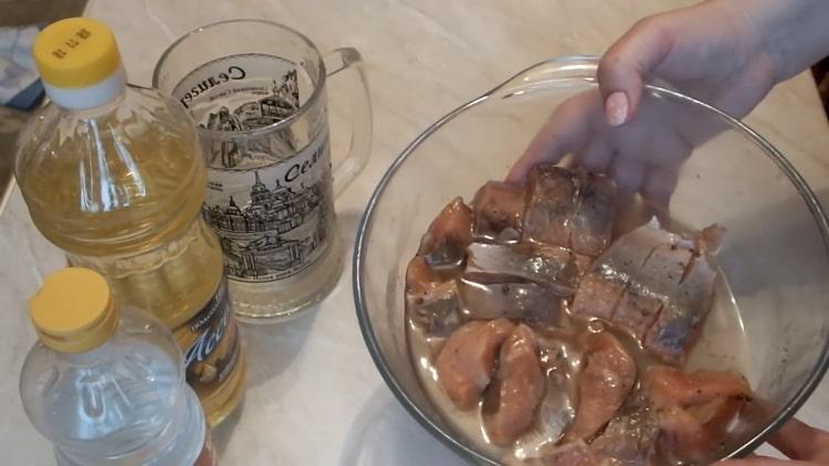 Изплакнете риба за мариновани розови сьомги