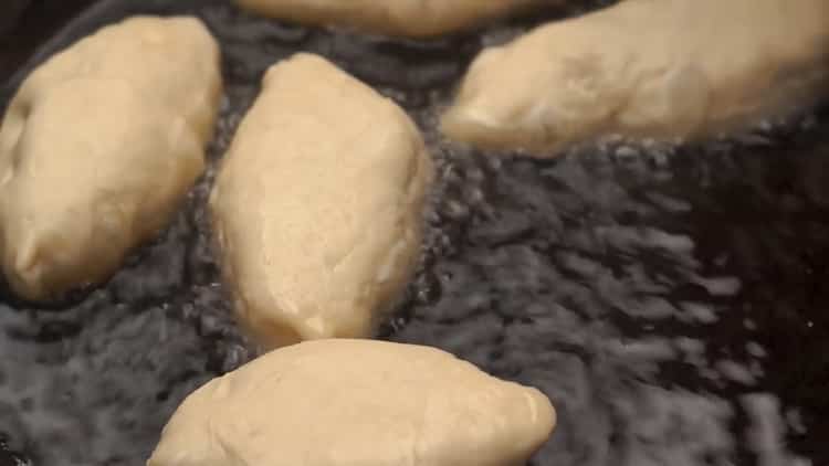 Как да научите как да приготвяте вкусни гарнитури за пържени пайове