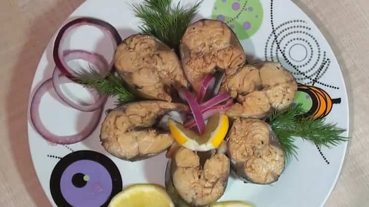 Скумрия в лук лук стъпка по стъпка рецепта със снимка
