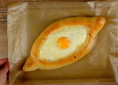 Лодка Khachapuri стъпка по стъпка рецепта със снимка