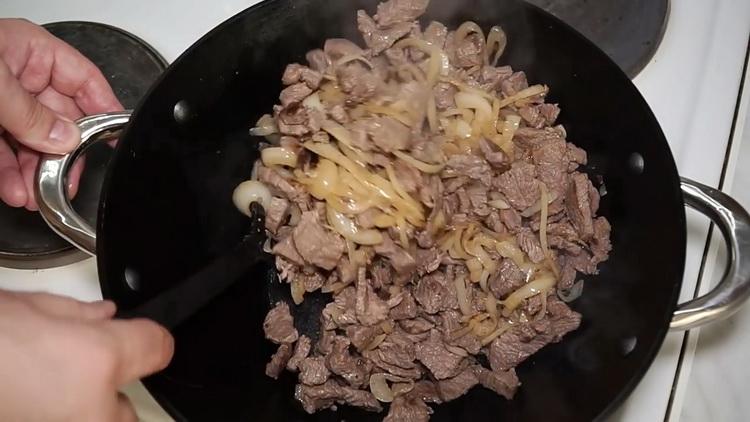 Тост, запържете съставката