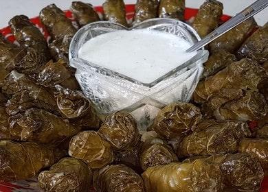 Пълнено зеле от гроздови листа - тайни на готвене на кавказко ястие 🍇