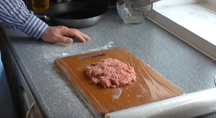 Готвене на кайма.