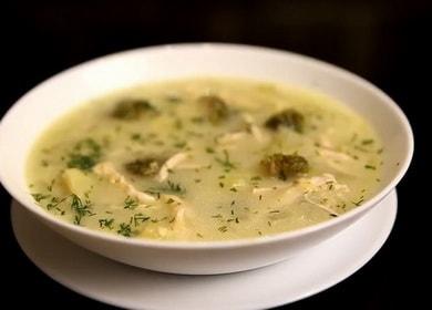 Стъпка по стъпка рецепта броколи и пилешка супа със снимка