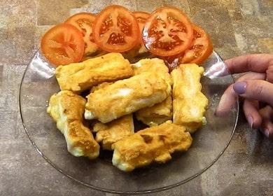 Готвене на раци от пръчици в тесто със сирене по стъпка по стъпка рецепта със снимка.