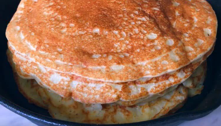 Тези вкусни палачинки на каша с просо могат да се приготвят, ако стандартните рецепти са уморени.