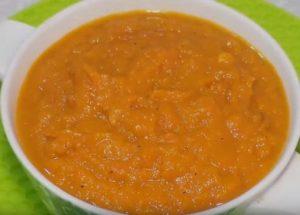 Вкусен тиквен хайвер: гответе по рецептата със стъпка по стъпка снимки.