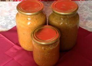 Готвим вкусни тиквички с доматено пюре по стъпка по стъпка рецепта със снимка.