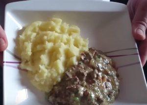 Вкусен сос от пилешки дробчета: гответе по стъпка по стъпка рецепта със снимка.