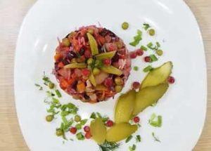 класическа рецепта за винегрет с грах и зеле