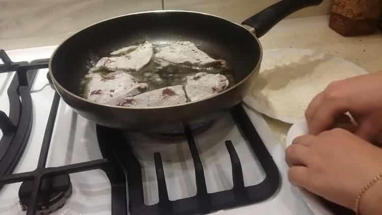 Запържете черния дроб, за да готвите