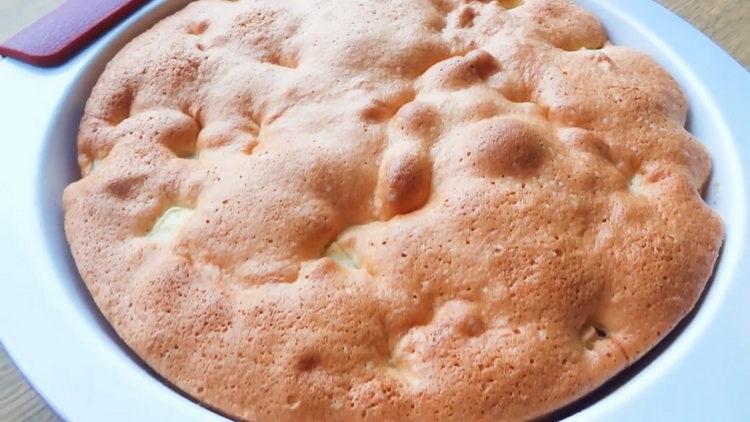 Прост, бърз и вкусен ябълков пай