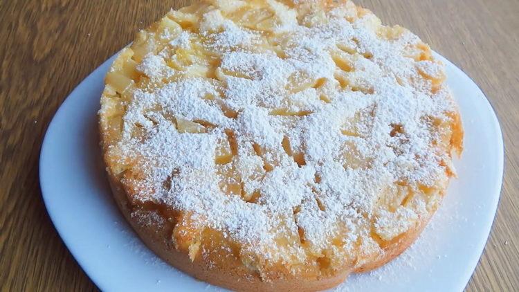 желиран пай с ябълки готов