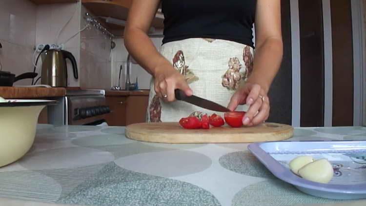 режим нарязани домати
