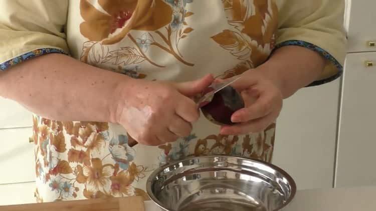 как да печем цвекло във фурната във фолио