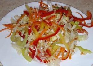 Готвене на вкусна есенна салата: рецепта без стерилизация.