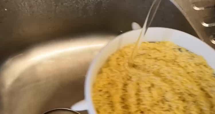 Изплакнете зърнените храни за готвене