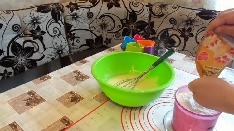 За да приготвите бисквитките, подгответе съставките