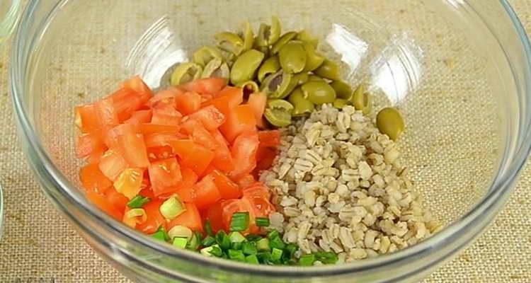 режим нарязани на кубчета домати