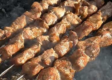 Бързо свинско барбекю с минерална вода - проста и вкусна рецепта 🥩