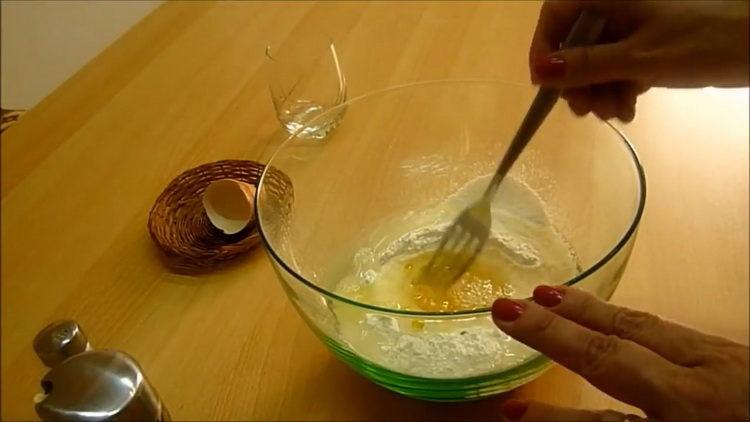 Струдел с ябълки стъпка по стъпка рецепта със снимка